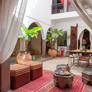 Kamar Zamane Риад