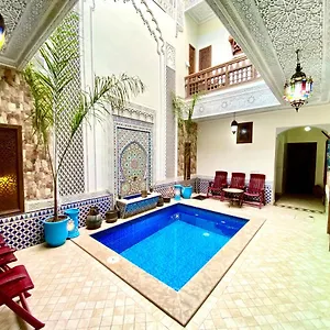 Nouhal بيت ضيافة